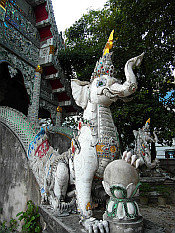 temple Wat Ming Muang