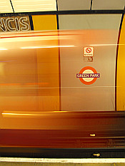 London Tube - Green Park Station